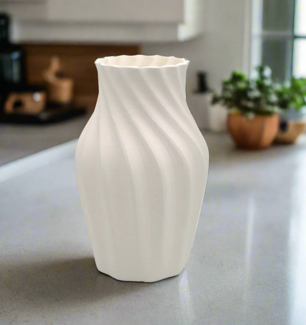 Twisted Vase White